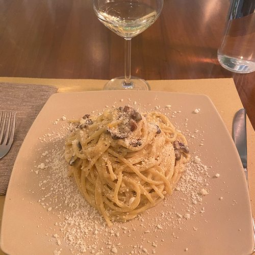 Carbonara en Restaurante Meridionale